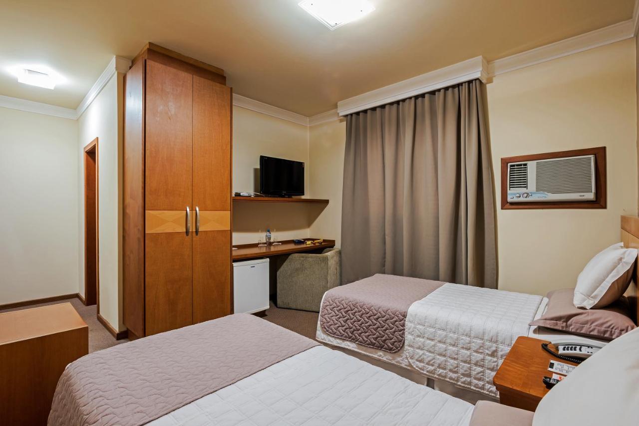 Astron Ponta Grossa Plaza By Nobile Hotel Luaran gambar